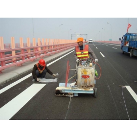 泸州市交通标线厂家_公路划线施工_厂家_价格