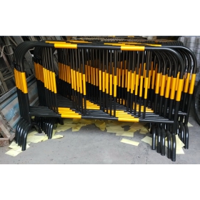 泸州市铁马围栏厂家_道路围栏批发_施工护栏厂家_价格